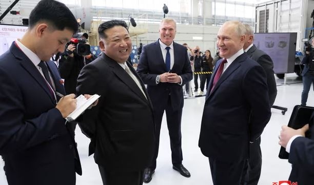 Nhà lãnh đạo Triều Tiên lên tàu về nước, kết thúc chuyến thăm Nga